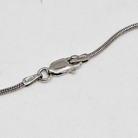 925 Sterling Silver 1mm Snake Chain Necklace 18" - Picture 5 of 12